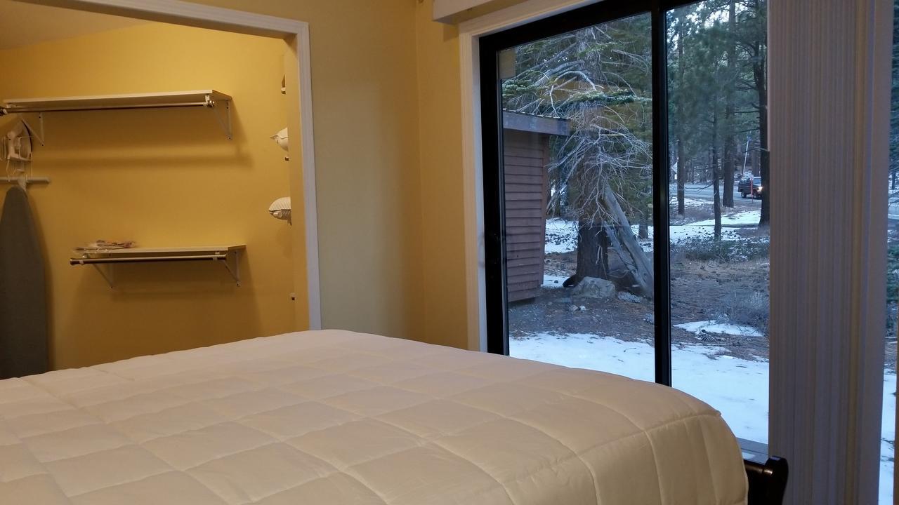 Tree House- Walk To Mammoth Village ماموث لاكيس المظهر الخارجي الصورة