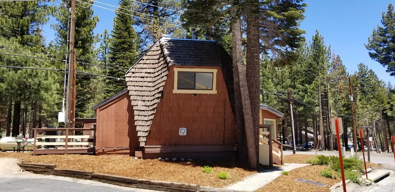 Tree House- Walk To Mammoth Village ماموث لاكيس المظهر الخارجي الصورة