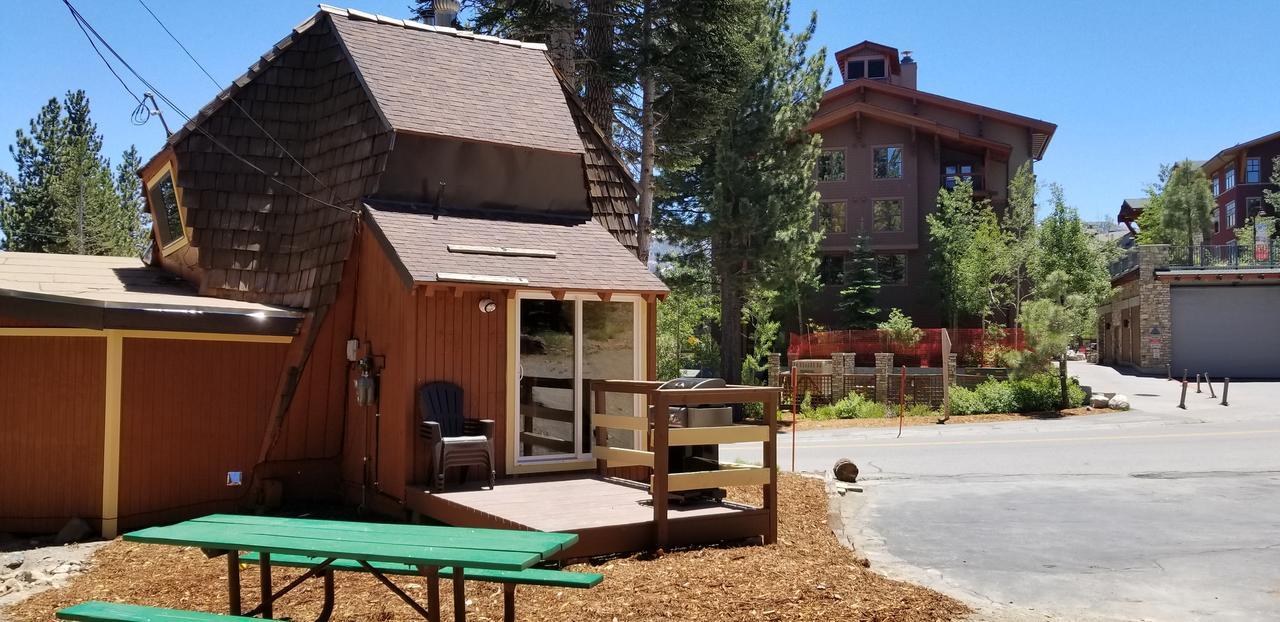 Tree House- Walk To Mammoth Village ماموث لاكيس المظهر الخارجي الصورة
